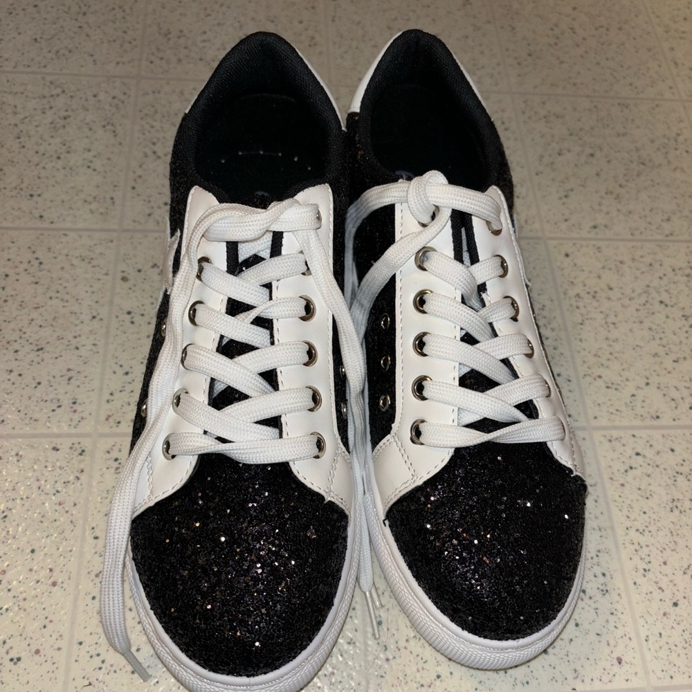 Black glitter Outwoods sneakers.
